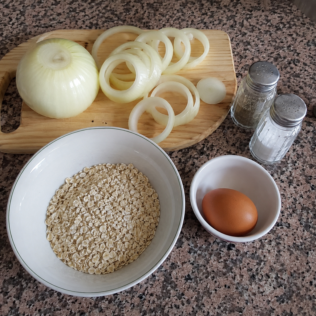 Crispy air fryer onion rings with golden oat coating